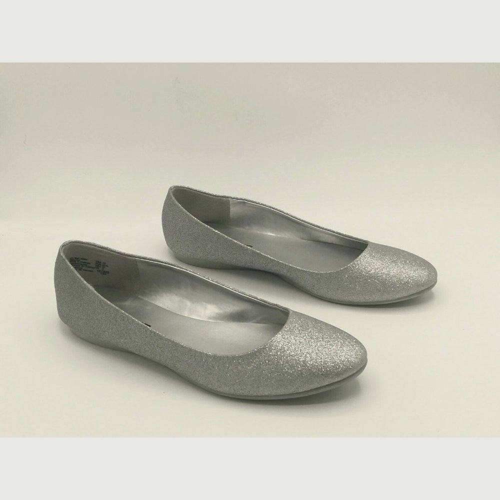 American Eagle Silver Glitter Ballet Flats Women's